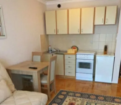 Studenička | 4zida.rs