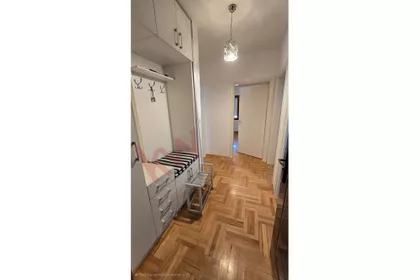 Janka Veselinovića | 4zida.rs