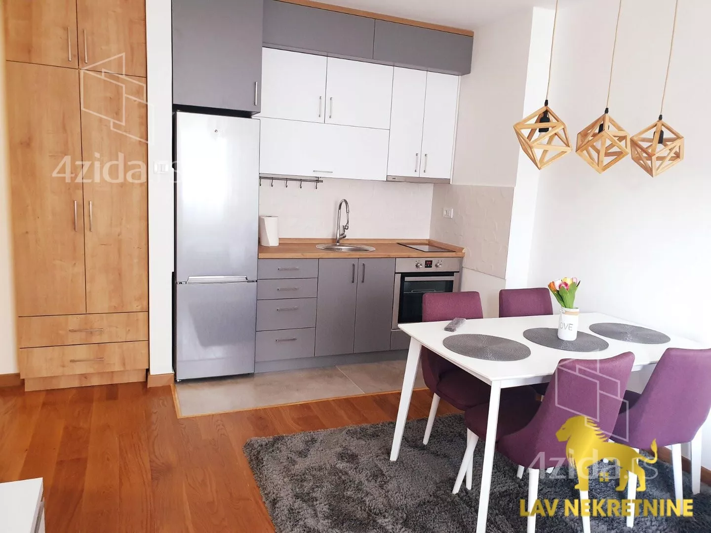 Jednoiposoban stan | 4zida