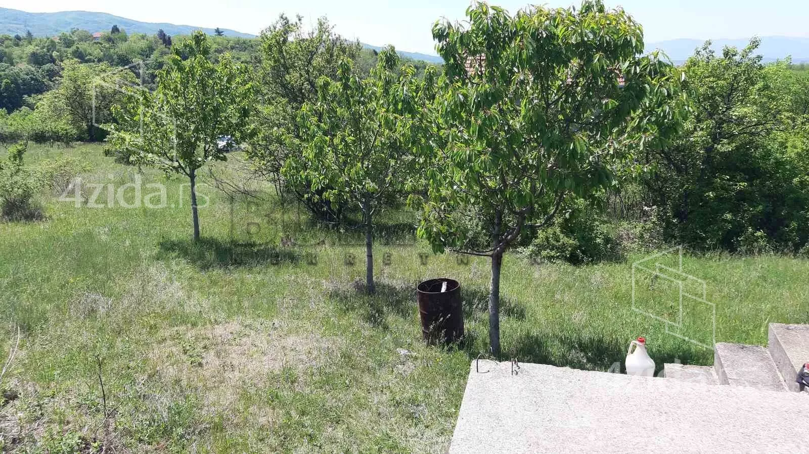 Građevinsko zemljište | 4zida