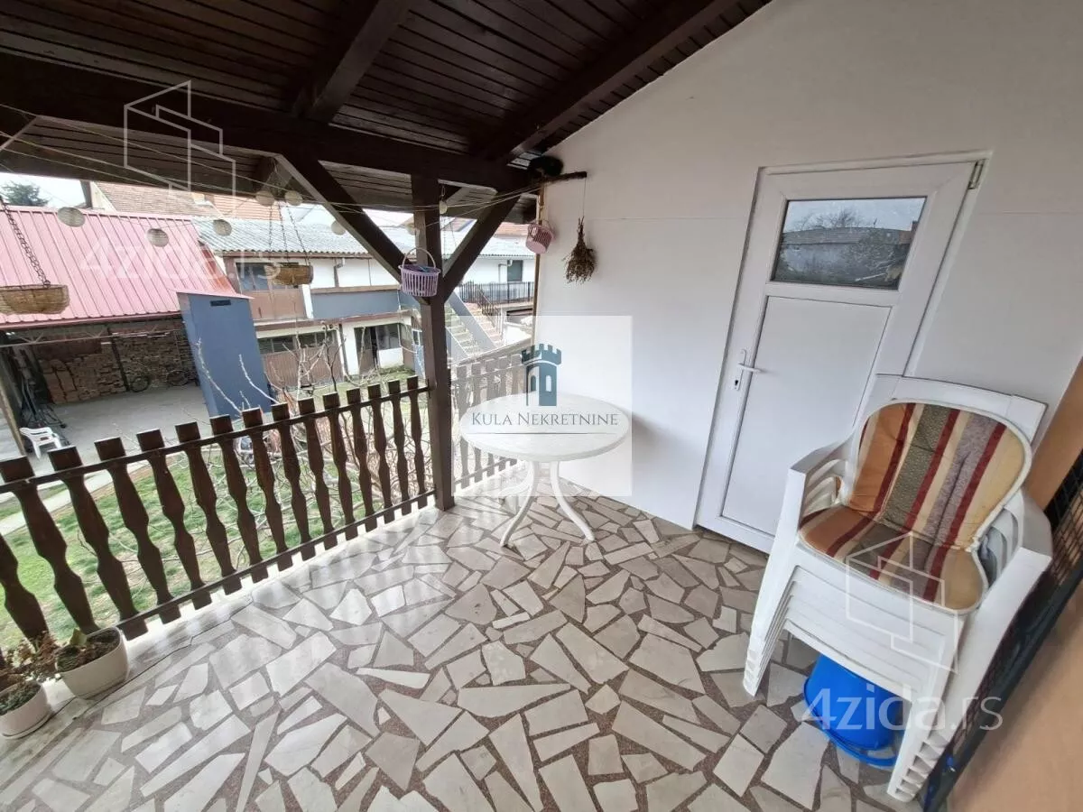 Troiposoban stan | 4zida