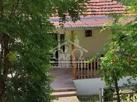 Ursule , Okolne lokacije, Rekovac | 4zida.rs