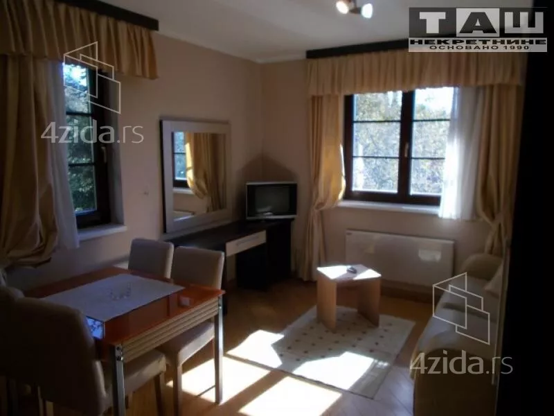 Ugostiteljski objekat | 4zida