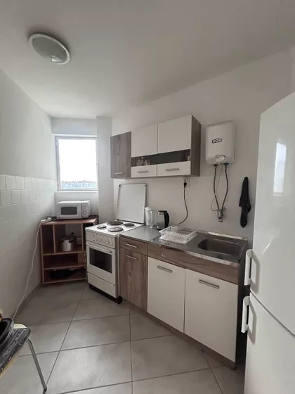 Narodnih Heroja | 4zida.rs