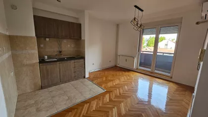 Gradske lokacije | 4zida.rs