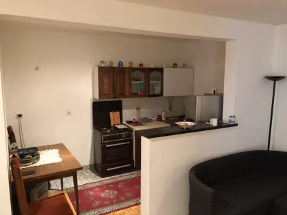 Antifašističke Borbe 21 | 4zida.rs