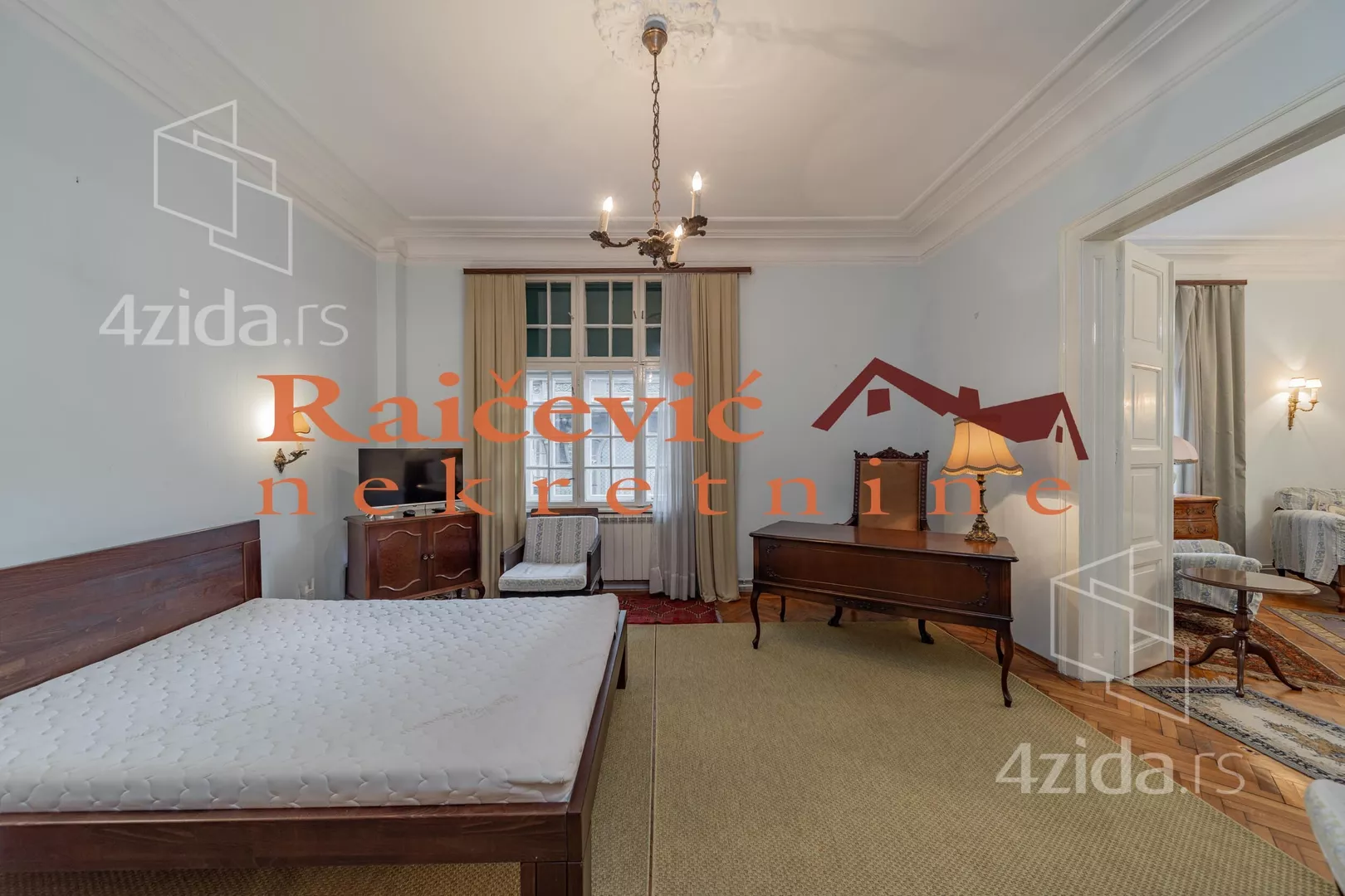 Četvoroiposoban stan | 4zida