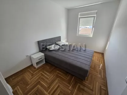 Inđijska | 4zida.rs