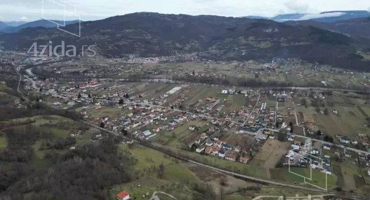 Plac | 4zida