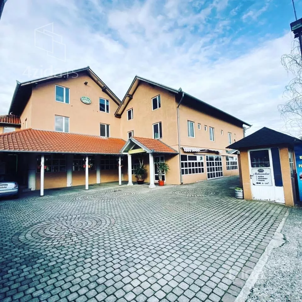 Ugostiteljski objekat | 4zida