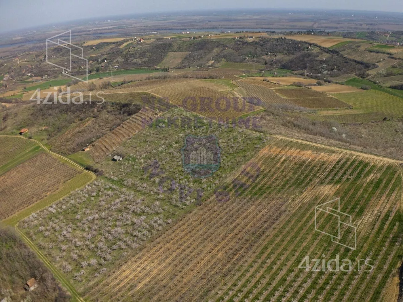 Poljoprivredno zemljište | 4zida