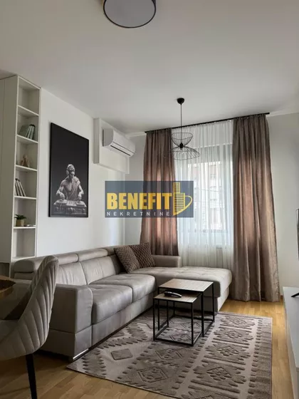 Banovo Brdo | 4zida.rs