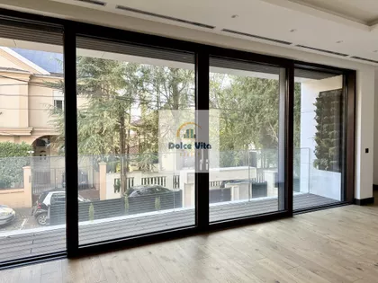 Internacionalnih Brigada | 4zida.rs