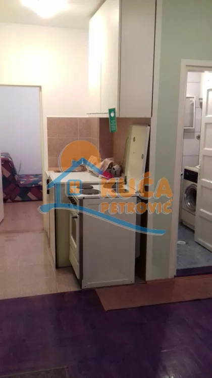 Cara Uroša | 4zida.rs