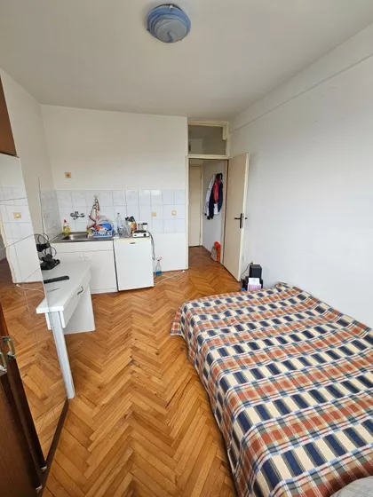 Zmaj Jovina | 4zida.rs