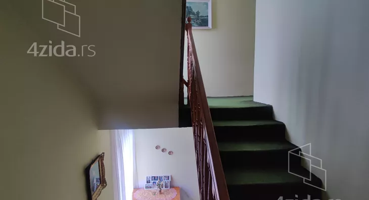 3-etažna kuća | 4zida