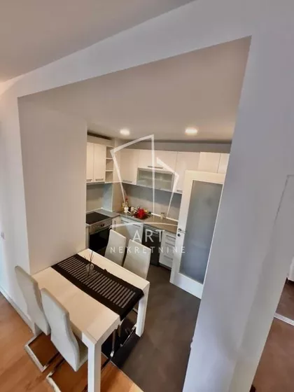 Omladinskih brigada | 4zida.rs