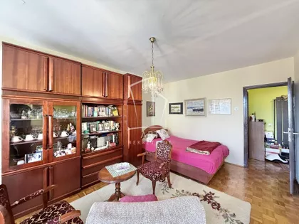 Marine Veličković | 4zida.rs