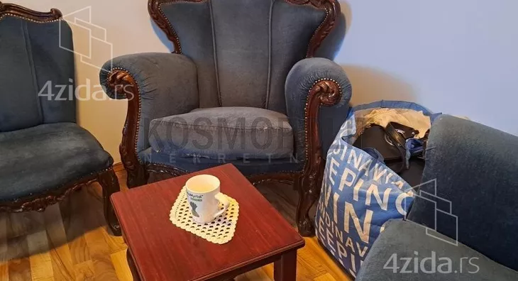 Petosoban stan | 4zida