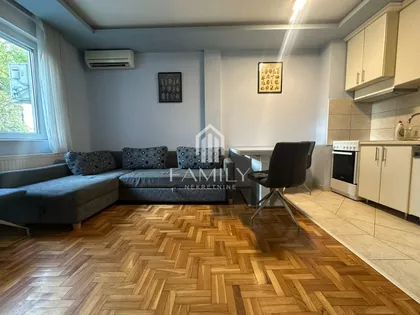 Doža Đerđa 45 | 4zida.rs