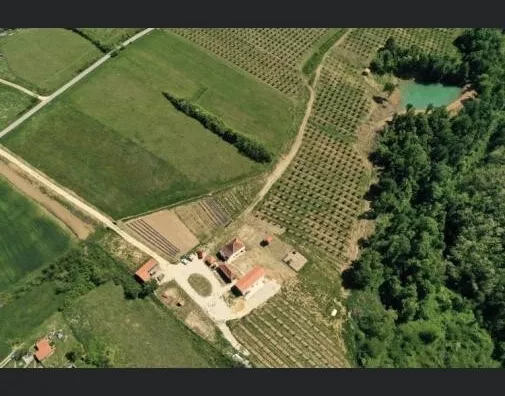 Poljoprivredno zemljište | 4zida