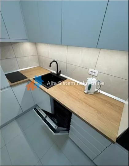 Banovo Brdo | 4zida.rs