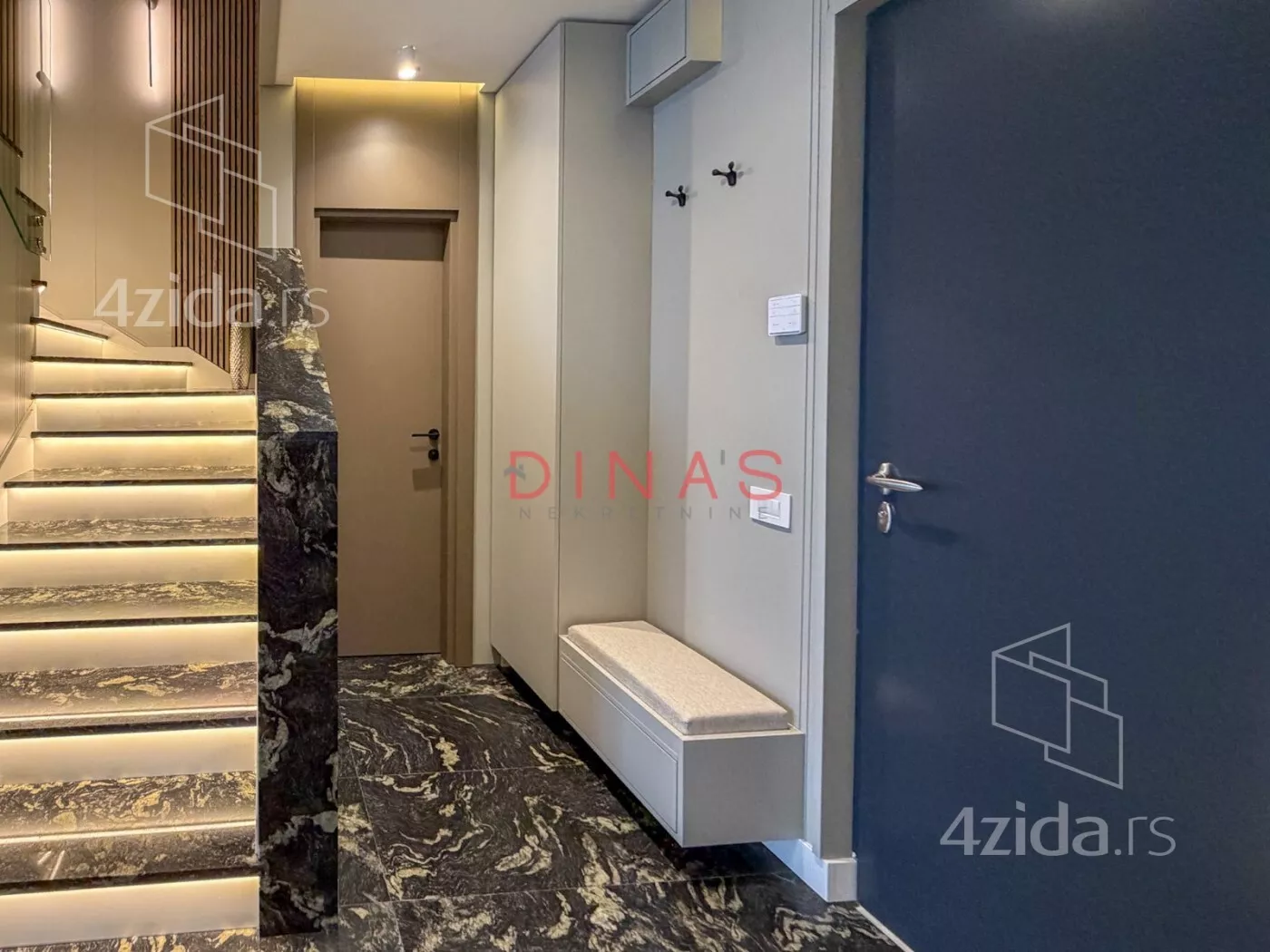 Kuća | 4zida