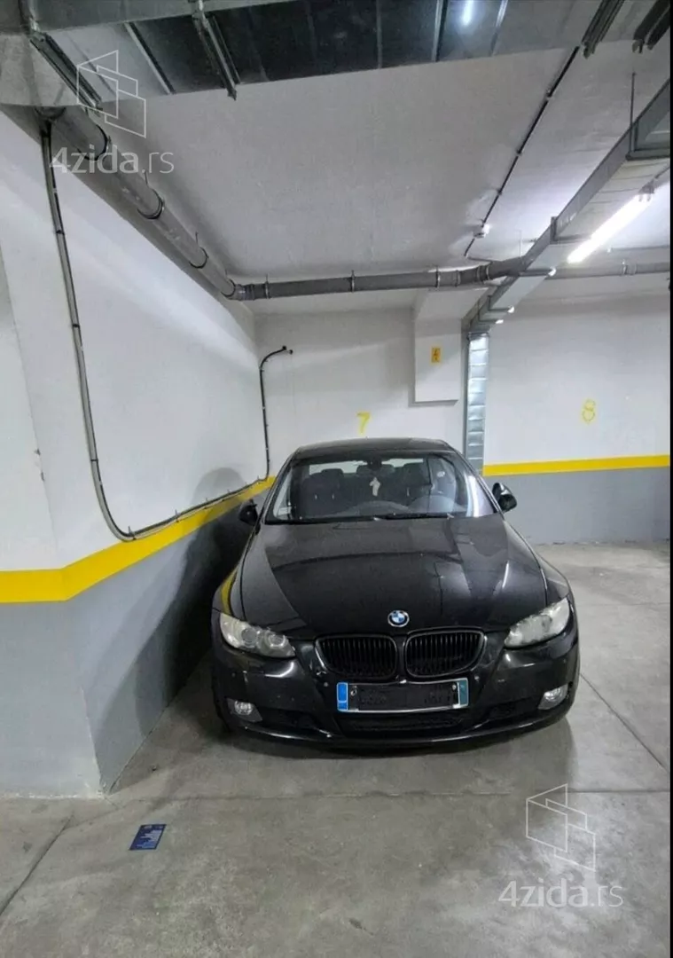 Garaža/Parking | 4zida