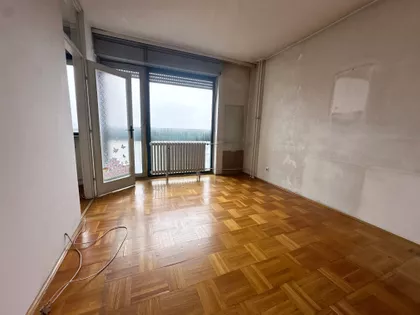 Jovana Rajića | 4zida.rs