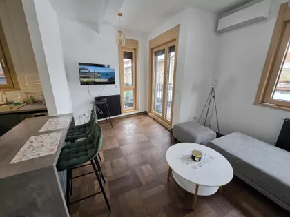 Janisa Janulisa | 4zida.rs