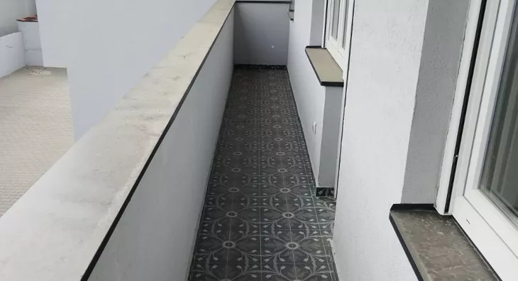 Sedmosoban stan | 4zida