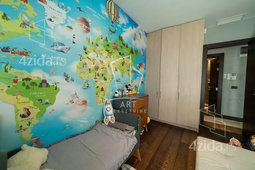 Petosoban stan | 4zida