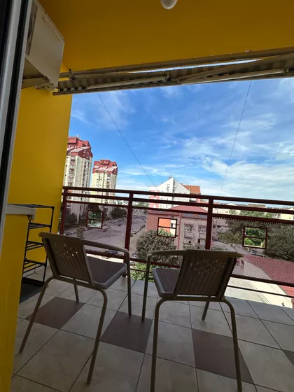 Bulevar Cara Lazara 100 | 4zida.rs
