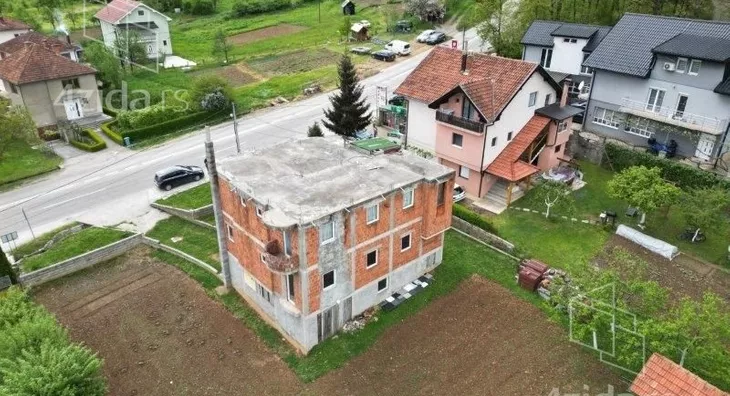 Kuća | 4zida