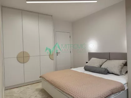 Bulevar Patrijarha Pavla (Somborski Bulevar) | 4zida.rs