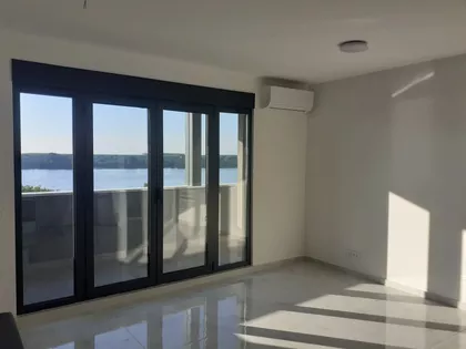 Maršala Tita 118A | 4zida.rs