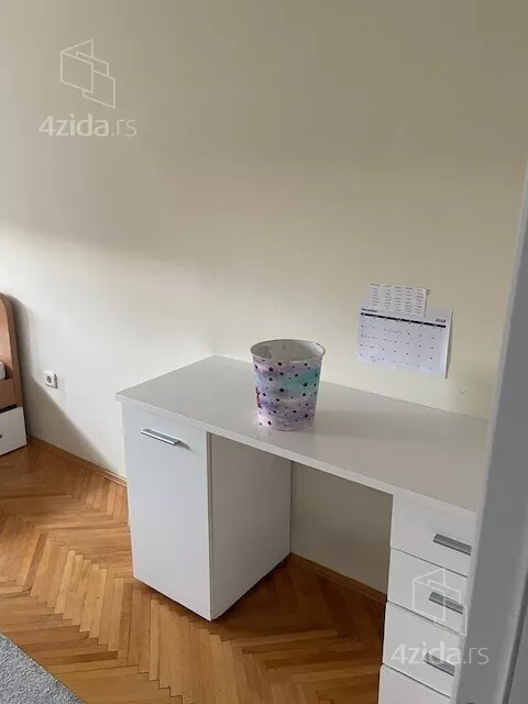 Kragujevac, Gradske lokacije, Erdoglija, Kopaonička 9 - 11