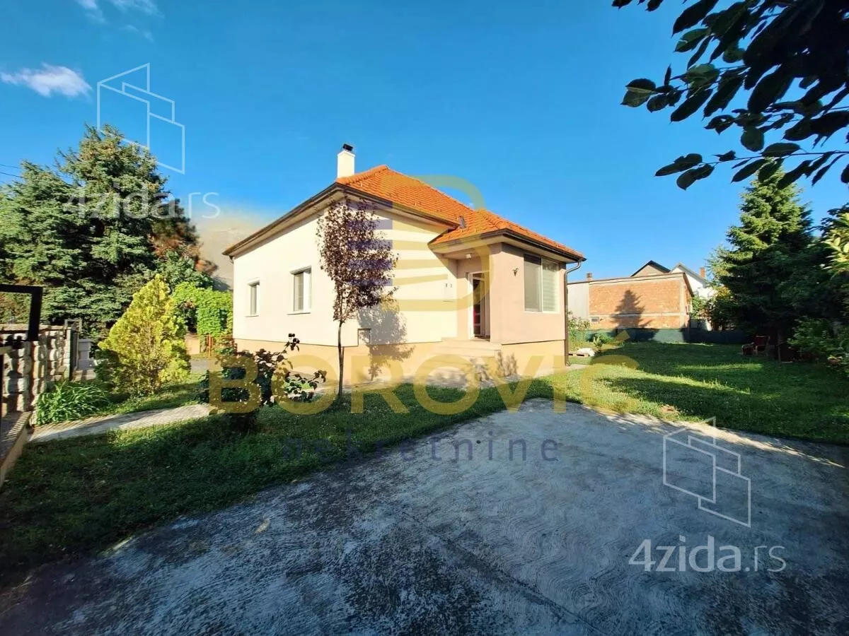 Kuća | 4zida
