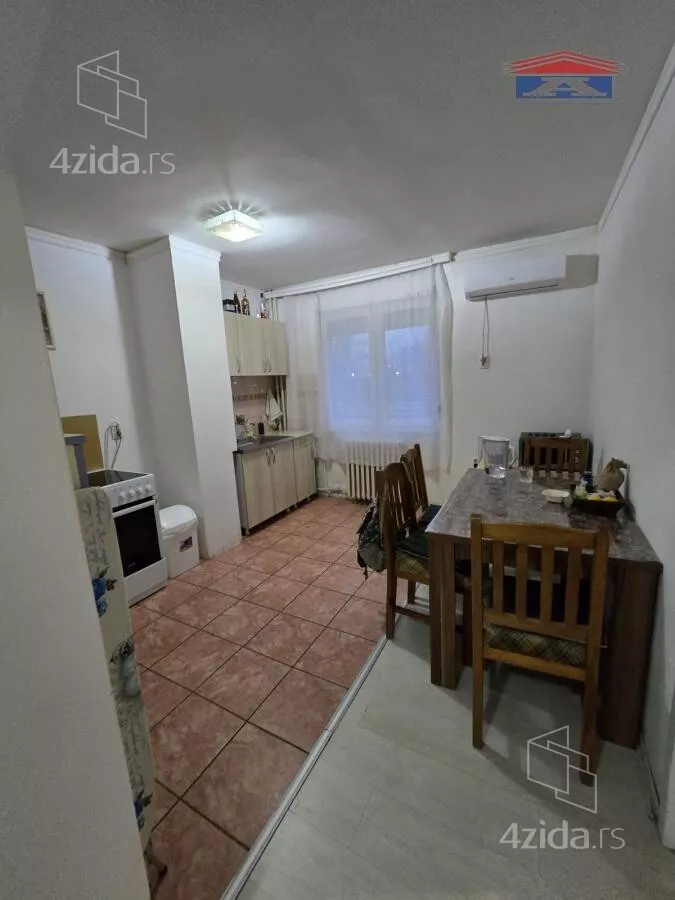 Jednosoban stan | 4zida