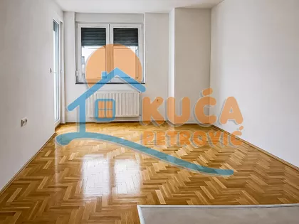 Cara Dušana | 4zida.rs