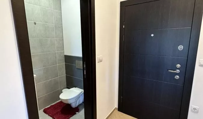 Petosoban stan | 4zida