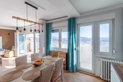 Majora Omera Mehića | 4zida.rs