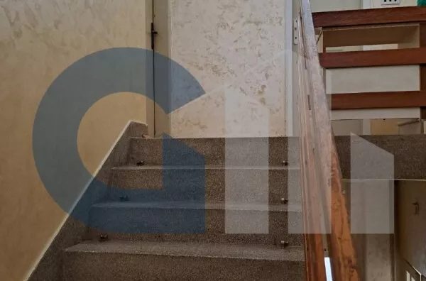 4-etažna kuća | 4zida
