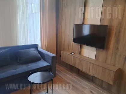 KNEZ MIHAILOVA | 4zida.rs