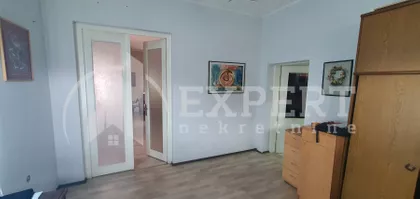 Rujnička | 4zida.rs