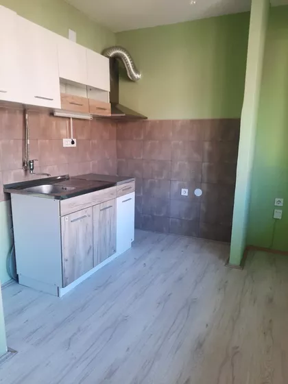 Kosovska | 4zida.rs