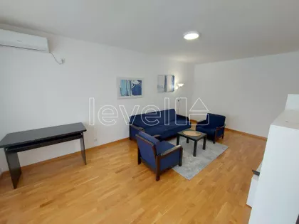 Jugovićevo | 4zida.rs