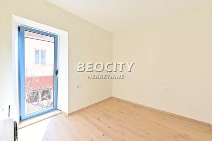 Petrovaradinsko Podgrađe - Gradić | 4zida.rs