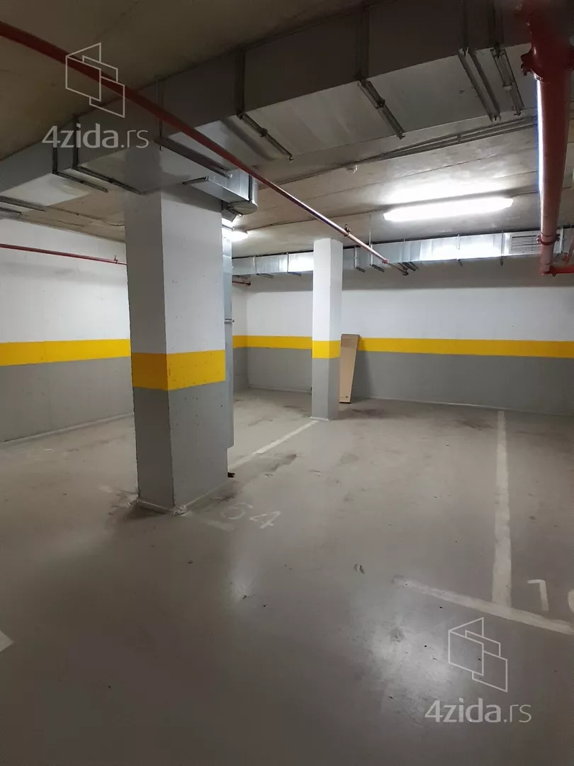 Garaža | 4zida