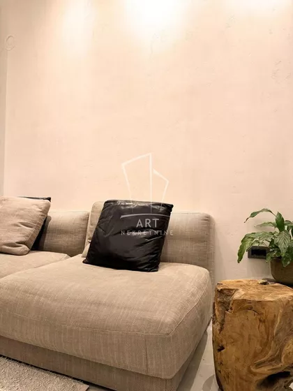 Makedonska | 4zida.rs